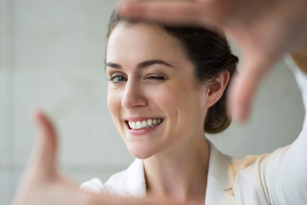 Cómo mejorar tu sonrisa con procedimientos de estética dental